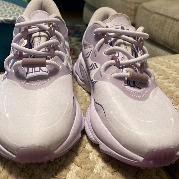 adidas women’s ozweego purple running shoes - Picture 2 of 6